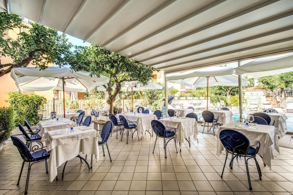 Hotel Florida Сорренто Экстерьер фото