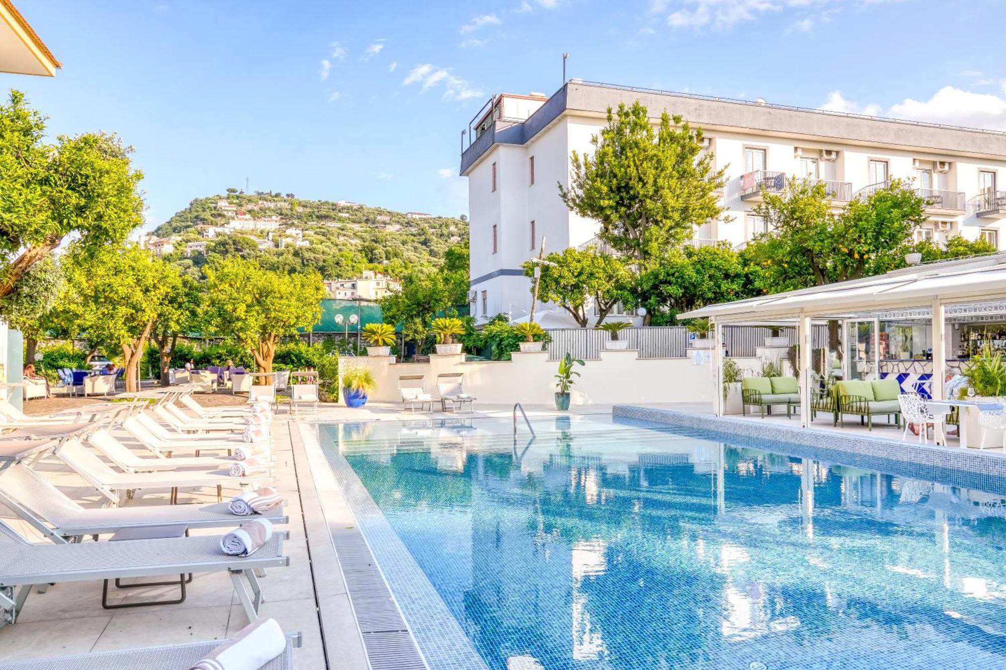 Hotel Florida Сорренто Экстерьер фото